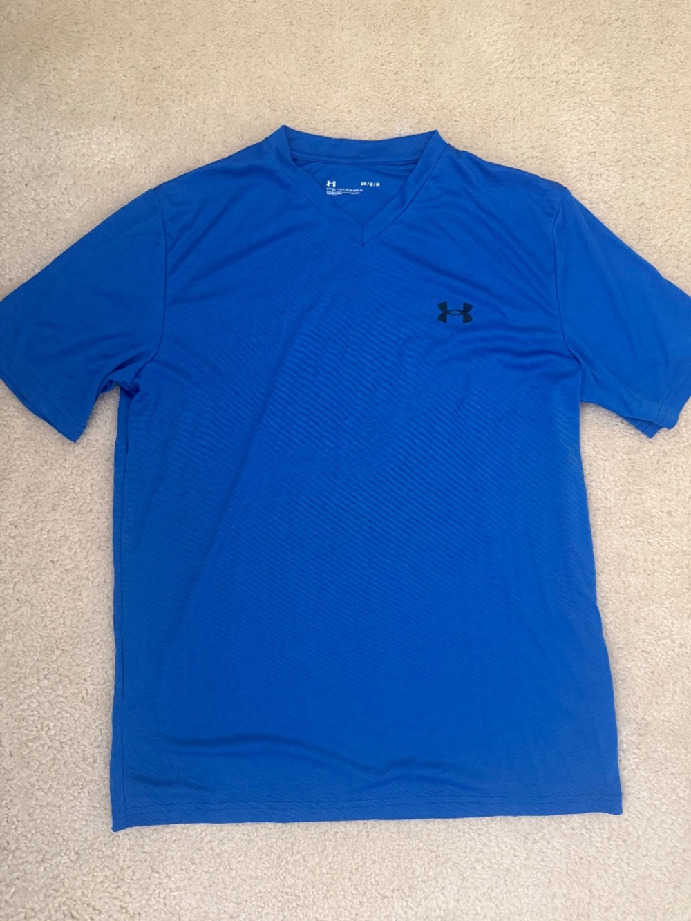 Men’s Under Armor V-Neck T-shirt